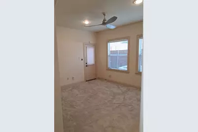 404 W 16th Street, Houston, TX 77008 - Photo 9