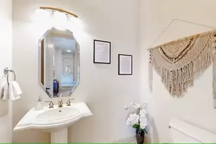 404 W 16th St, Houston, TX 77008 - Photo 17