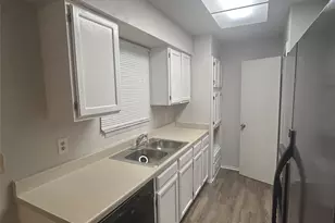 1611 Mosher Ln, Houston, TX 77088 - Photo 7