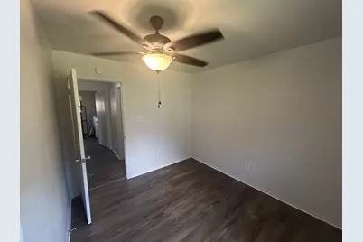 1611 Mosher Lane, Houston, TX 77088 - Photo 9