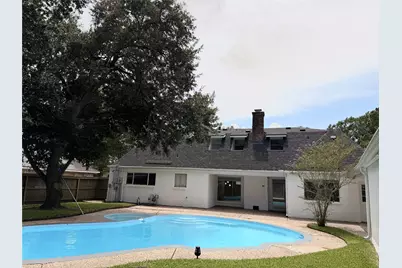 919 Longview Drive, Sugar Land, TX 77478 - Photo 5