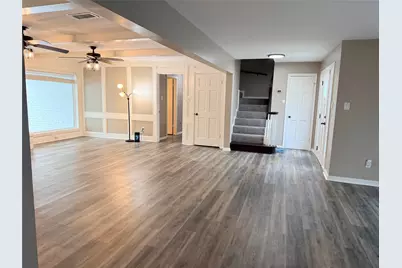919 Longview Drive, Sugar Land, TX 77478 - Photo 13