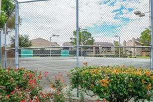 10555 Turtlewood Ct, Houston, TX 77072 - Photo 33