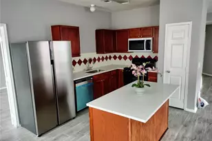 14930 Sugarhollow Dr, Sugar Land, TX 77498 - Photo 15