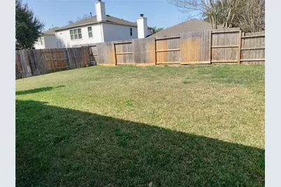 14930 Sugarhollow Drive, Sugar Land, TX 77498 - Photo 25