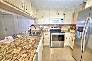 7607 Stamen Dr, Houston, TX 77041 - Photo 9