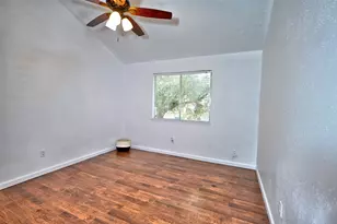 7607 Stamen Dr, Houston, TX 77041 - Photo 17