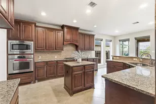 4130 Clover Ridge Ln, Sugar Land, TX 77479 - Photo 9