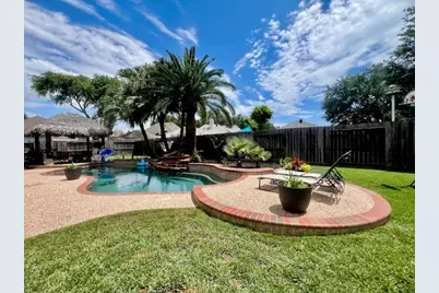 105 Laguna Pointe Drive, League City, TX 77573 - Photo 41
