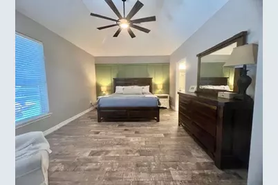 105 Laguna Pointe Drive, League City, TX 77573 - Photo 27