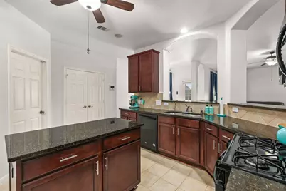 2406 Santiago Lane, League City, TX 77573 - Photo 11