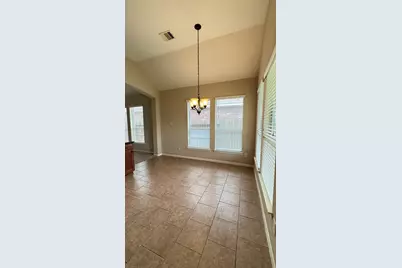 10006 Kendahlwood Lane, Tomball, TX 77375 - Photo 9