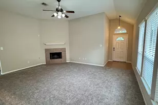 10006 Kendahlwood Ln, Tomball, TX 77375 - Photo 5