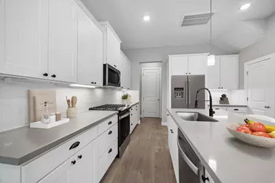 5216 Amber Sunrise Drive, Houston, TX 77018 - Photo 7
