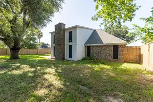 6031 Ray Dr, Pasadena, TX 77505 - Photo 47