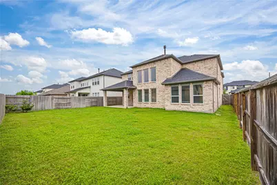 4627 Clear Creek Drive, Sugar Land, TX 77479 - Photo 17