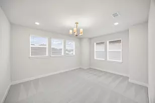 4627 Clear Creek Dr, Sugar Land, TX 77479 - Photo 15