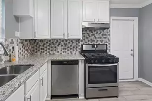 1435 Ogilvie St, Houston, TX 77017 - Photo 9
