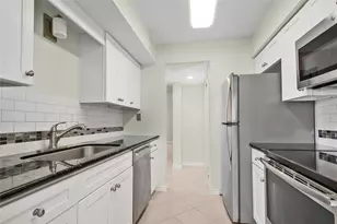 3220 69th St, Galveston, TX 77551 - Photo 7