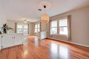 2206 Singleton St, Houston, TX 77008 - Photo 11