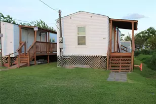 717 7th St, Dickinson, TX 77539 - Photo 7