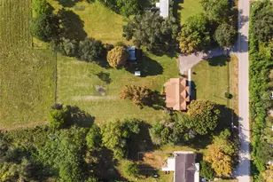 3615 Rivers Rd, Pearland, TX 77578 - Photo 3