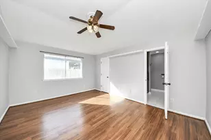 28707 Stapleford St, Spring, TX 77386 - Photo 9