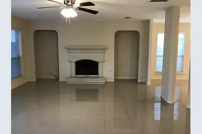 19818 Twisted Creek Drive, Tomball, TX 77375 - Photo 9