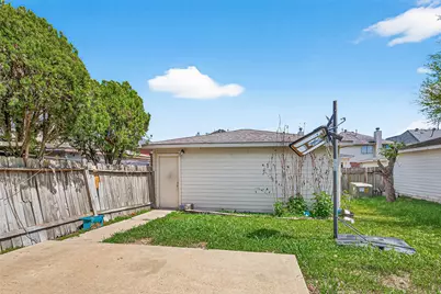 8617 Mapletwist Street, Houston, TX 77083 - Photo 43