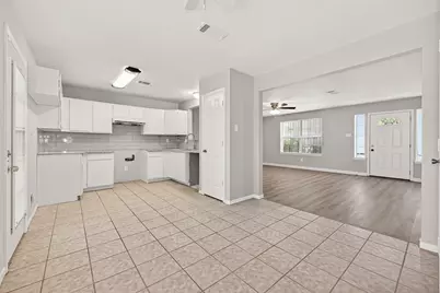 8617 Mapletwist Street, Houston, TX 77083 - Photo 13