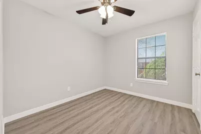 8617 Mapletwist Street, Houston, TX 77083 - Photo 25