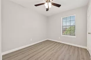 8617 Mapletwist St, Houston, TX 77083 - Photo 25