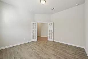 2542 Deerwood Heights Ln, Manvel, TX 77578 - Photo 5