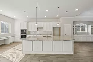 2542 Deerwood Heights Ln, Manvel, TX 77578 - Photo 13