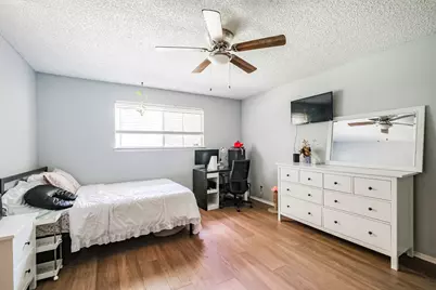 12207 Level Run Street, Meadows Place, TX 77477 - Photo 17