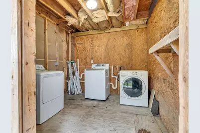 137 County Road 5023, Cleveland, TX 77327 - Photo 33