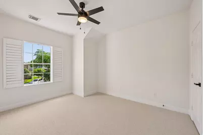 4607 Jade Green Court, Houston, TX 77059 - Photo 35