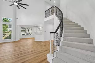 4607 Jade Green Ct, Houston, TX 77059 - Photo 9