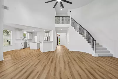 4607 Jade Green Court, Houston, TX 77059 - Photo 9