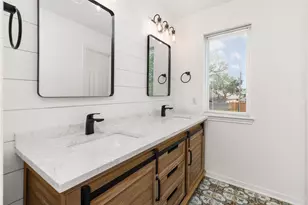 2049 Glencove Dr, Seabrook, TX 77586 - Photo 25