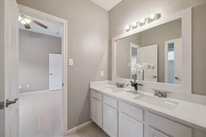 311 Jewel Park Lane, Houston, TX 77094 - Photo 19