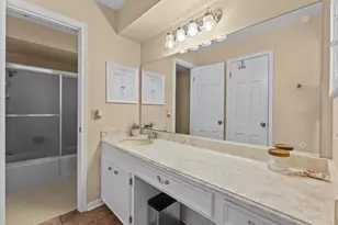 2823 Bayshore Dr, Bacliff, TX 77518 - Photo 17