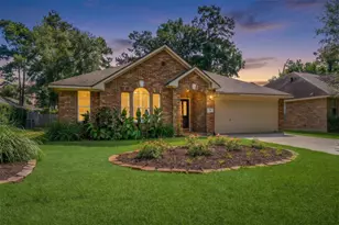 118 S Merryweather Cir, The Woodlands, TX 77384 - Photo 1