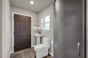 361 S Lakeside Dr, Huntsville, TX 77320 - Photo 17