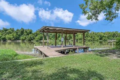 361 S Lakeside Drive, Huntsville, TX 77320 - Photo 25