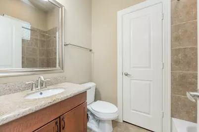 5209 Schuler Street #C, Houston, TX 77007 - Photo 29