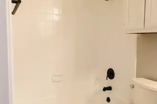 7284 Regency Square Ct, Houston, TX 77036 - Photo 17