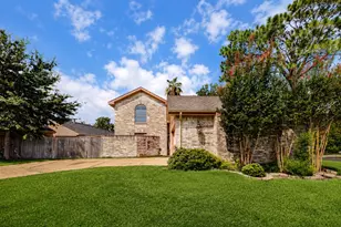 3102 Ashford Bend Dr, Houston, TX 77082 - Photo 17