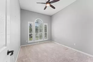 2615 Easton Springs Ct, Pearland, TX 77584 - Photo 21