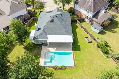 2615 Easton Springs Court, Pearland, TX 77584 - Photo 3